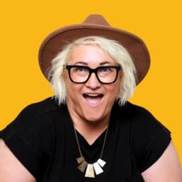 Ev Chapman | Creative Entrepreneur avatar