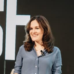 Justine Moore avatar